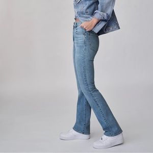 Aritzia Denim Forum Bailey Jeans